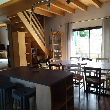 Maison familiale au centre de Loudenvielle Extérieur photo