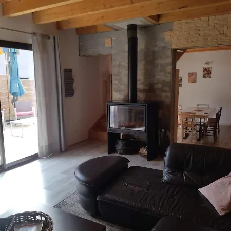 Maison familiale au centre de Loudenvielle Extérieur photo